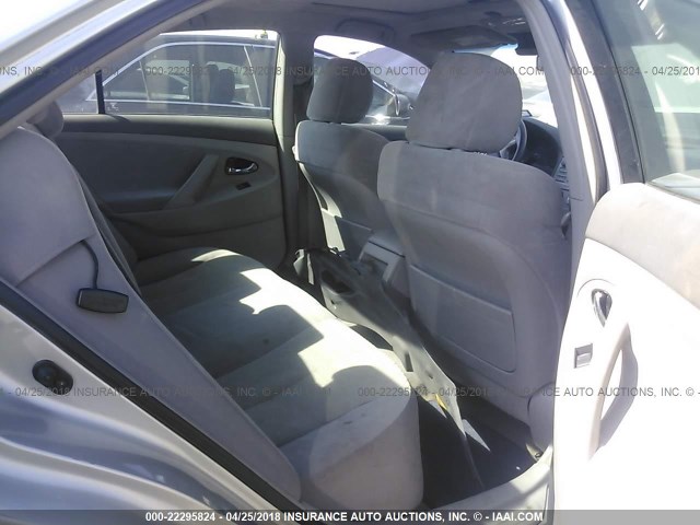 4T1BK46K08U562564 - 2008 TOYOTA CAMRY LE/XLE/SE 银色 照片 8