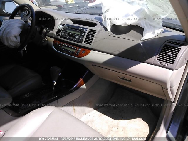 4T1BF30K52U531289 - 2002 TOYOTA CAMRY LE/XLE/SE 灰色 照片 5