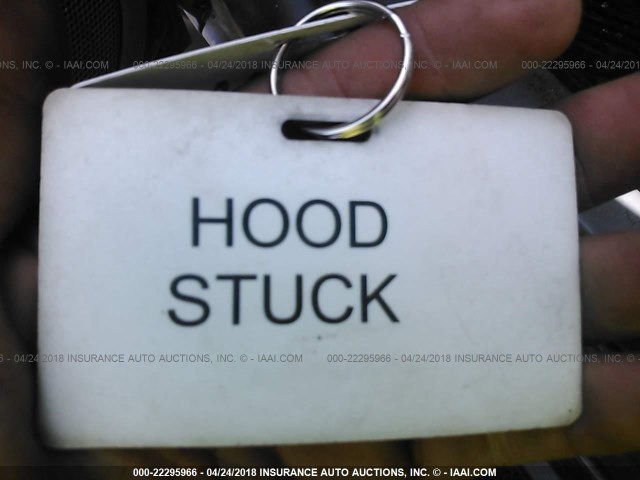 JT2BF22K6W0115432 - 1998 TOYOTA CAMRY CE/LE/XLE 灰色 照片 10