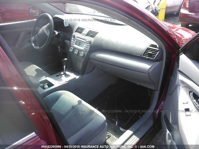 4T4BE46K39R066415 - 2009 TOYOTA CAMRY SE/LE/XLE 红色 照片 5