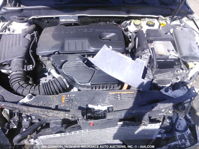 1G11D5RRXDF111996 - 2013 CHEVROLET MALIBU 1LT თეთრი ფოტო 10