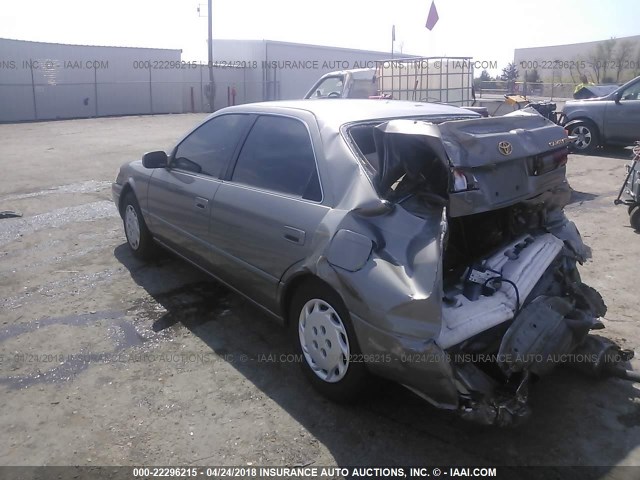 4T1BG22K5VU173796 - 1997 TOYOTA CAMRY CE/LE/XLE 灰色 照片 3