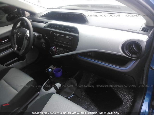 JTDKDTB33C1516311 - 2012 TOYOTA PRIUS C BLUE photo 5