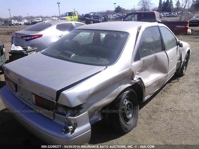 4T1BG22K9YU736434 - 2000 TOYOTA CAMRY CE/LE/XLE 棕色 照片 4