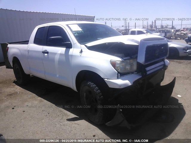 5TFRV54167X017461 - 2007 TOYOTA TUNDRA DOUBLE CAB SR5 WHITE photo 1