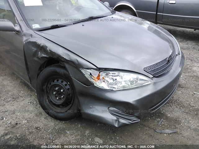 4T1BE32K74U831998 - 2004 TOYOTA CAMRY LE/XLE/SE ნაცრისფერი ფოტო 6