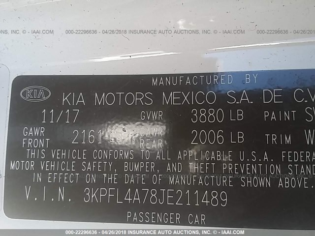 3KPFL4A78JE211489 - 2018 KIA FORTE LX/S WHITE photo 9