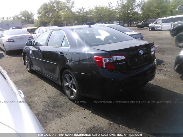 4T1BF1FKXEU861929 - 2014 TOYOTA CAMRY L/SE/LE/XLE 黑色 照片 3