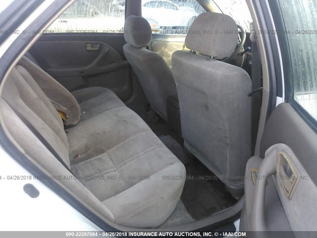 4T1BG22K7WU337096 - 1998 TOYOTA CAMRY CE/LE/XLE 白色 照片 8