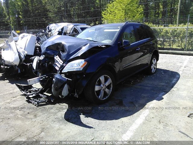 4JGBB8GB5BA737003 - 2011 MERCEDES-BENZ ML 350 4MATIC BLUE photo 2