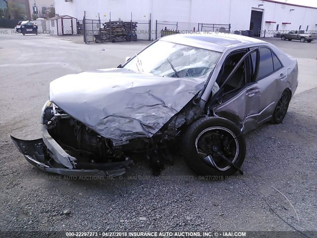 JTHBD192830072977 - 2003 LEXUS IS 300 GRAY photo 2