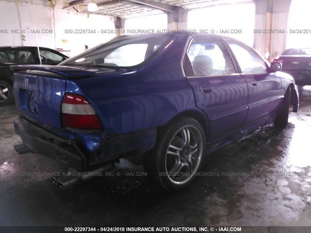 1HGCD5534RA040690 - 1994 HONDA ACCORD LX/EX BLUE photo 4