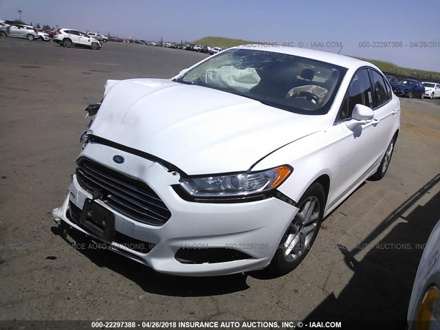 3FA6P0H70DR150225 - 2013 FORD FUSION SE WHITE photo 2