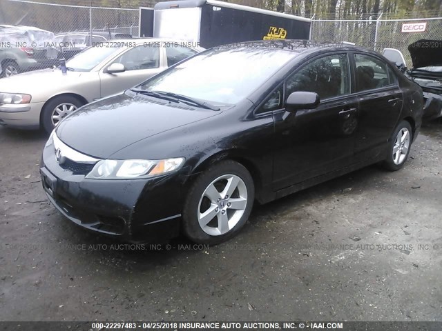 19XFA1F6XBE041240 - 2011 HONDA CIVIC LX-S შავი ფოტო 2