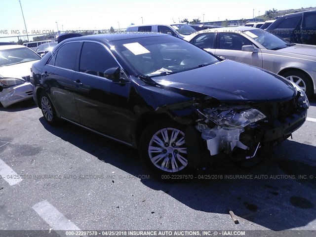 4T1BF1FK5EU468047 - 2014 TOYOTA CAMRY L/SE/LE/XLE შავი ფოტო 1