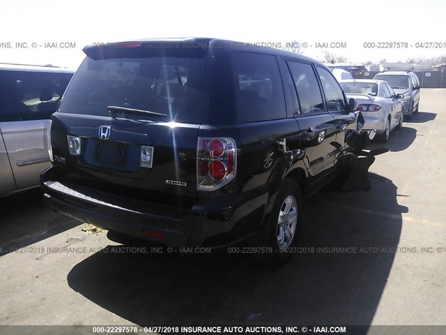 2HKYF18106H562948 - 2006 HONDA PILOT LX BLACK photo 4