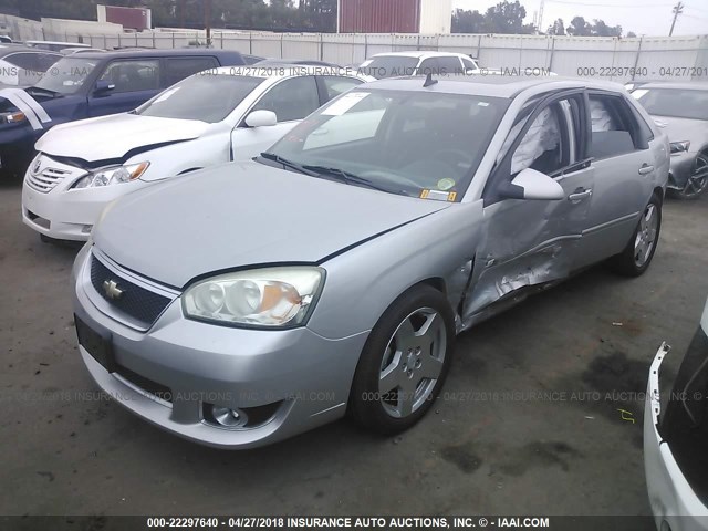 1G1ZW63116F233803 - 2006 CHEVROLET MALIBU MAXX SS SILVER photo 2