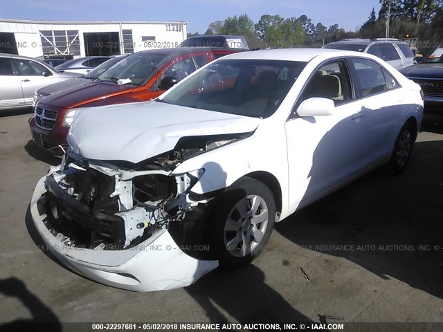 4T1BF3EKXAU510509 - 2010 TOYOTA CAMRY SE/LE/XLE 白色 照片 2