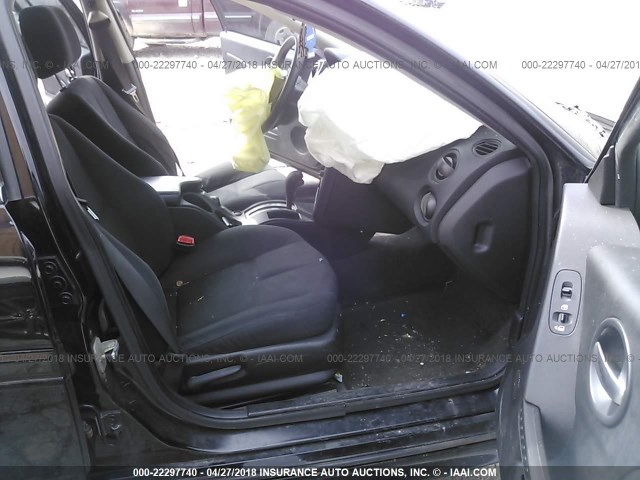 2G2WP552581123634 - 2008 PONTIAC GRAND PRIX BLACK photo 5