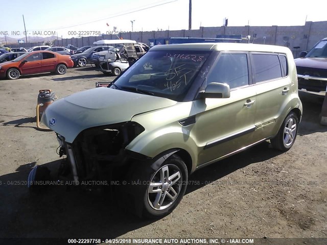 KNDJT2A2XB7259970 - 2011 KIA SOUL +/!/SPORT GREEN photo 2