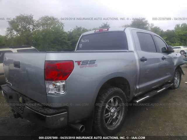 5TFEM5F14DX065308 - 2013 TOYOTA TUNDRA CREWMAX SR5 SILVER photo 4