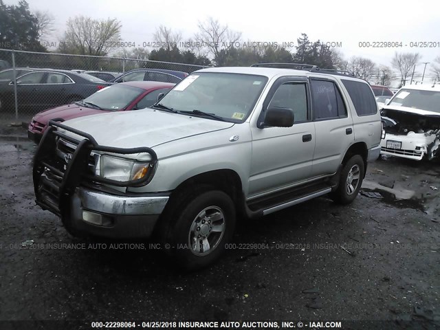 JT3HM84R0X0034551 - 1999 TOYOTA 4RUNNER SR5 SILVER photo 2