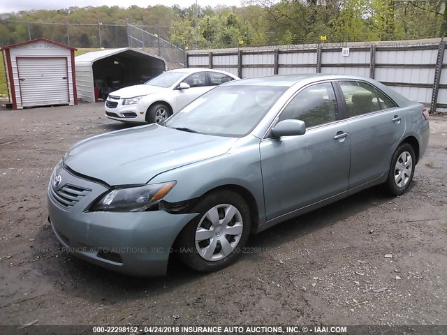 4T1BE46K17U533628 - 2007 TOYOTA CAMRY NEW GENERAT CE/LE/XLE/SE GREEN photo 2