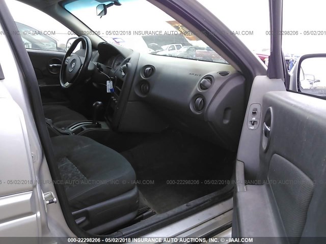 2G2WS522241110868 - 2004 PONTIAC GRAND PRIX GT2 ვერცხლისფერი ფოტო 5