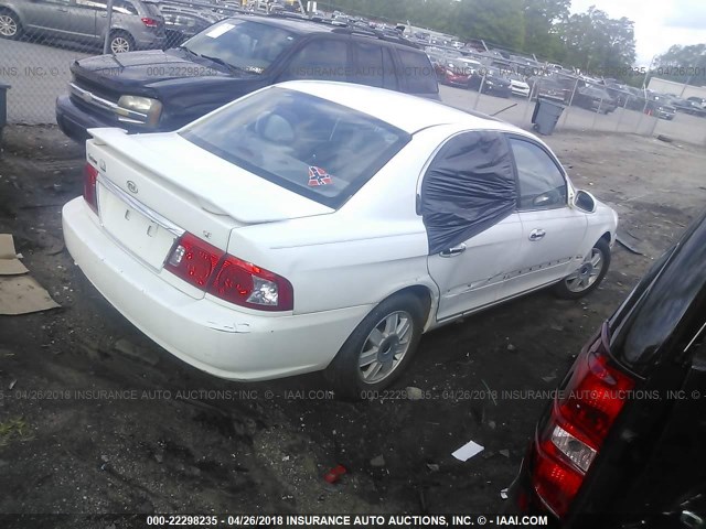 KNAGD126535192692 - 2003 KIA OPTIMA LX/SE WHITE photo 4