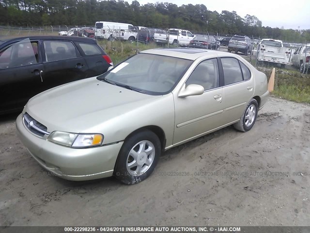 1N4DL01D4XC219262 - 1999 NISSAN ALTIMA XE/GXE/SE/GLE BEIGE photo 2