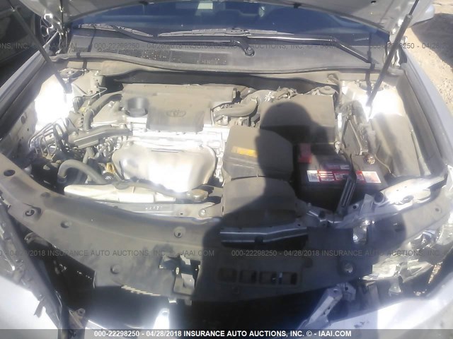 4T1BF1FK2EU374921 - 2014 TOYOTA CAMRY L/SE/LE/XLE Gümüş foto 10