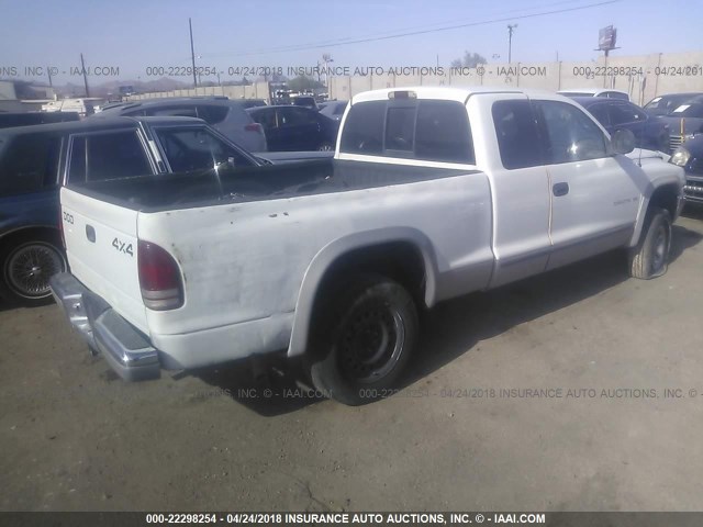 1B7GG22N6YS572897 - 2000 DODGE DAKOTA WHITE photo 4