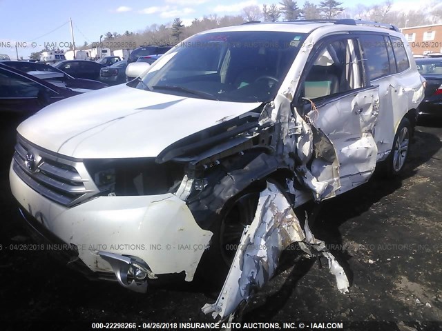 5TDDK3EH1CS164404 - 2012 TOYOTA HIGHLANDER LIMITED WHITE photo 2