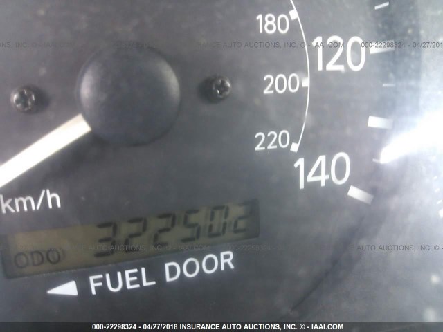 4T1BF22K71U967938 - 2001 TOYOTA CAMRY LE/XLE ვერცხლისფერი ფოტო 7