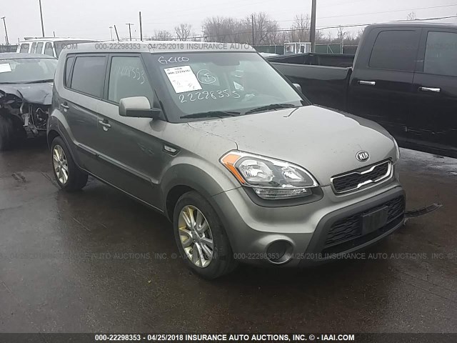 KNDJT2A58D7605138 - 2013 KIA SOUL GREEN photo 1