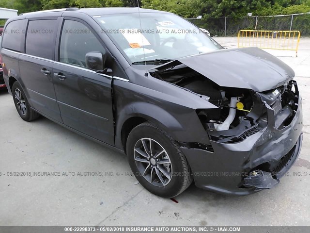 2C4RDGCG5HR847353 - 2017 DODGE GRAND CARAVAN SXT GRAY photo 1