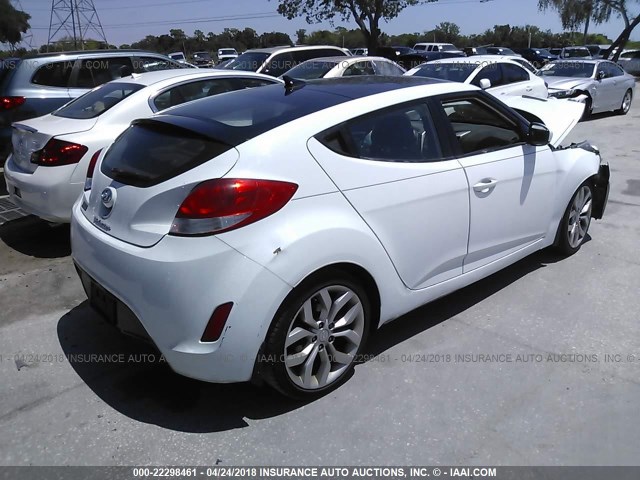 KMHTC6AD3DU134374 - 2013 HYUNDAI VELOSTER WHITE photo 4