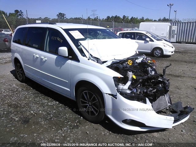 2C4RDGCG5HR616937 - 2017 DODGE GRAND CARAVAN SXT WHITE photo 1