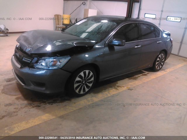 1HGCR6F76EA009489 - 2014 HONDA ACCORD HYBRID/TOURING GRAY photo 2