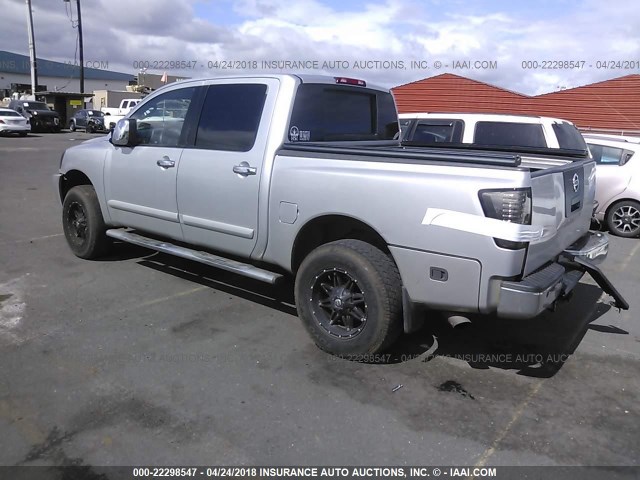 1N6AA07B86N566425 - 2006 NISSAN TITAN XE/SE/LE SILVER photo 3