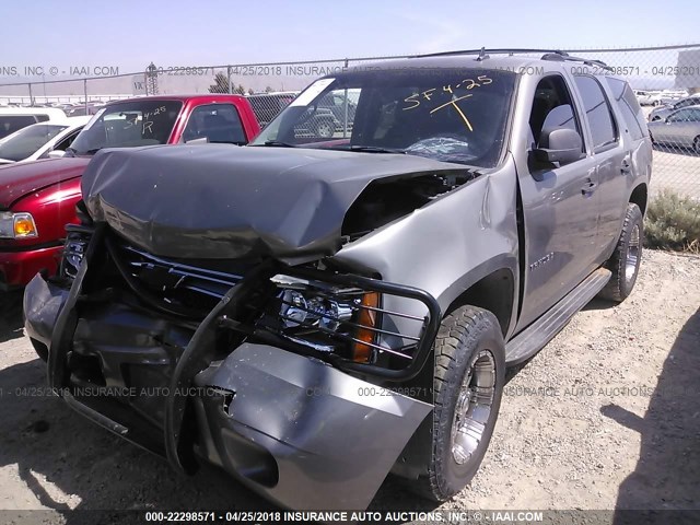 1GNFC13077R182263 - 2007 CHEVROLET TAHOE C1500 GRAY photo 2