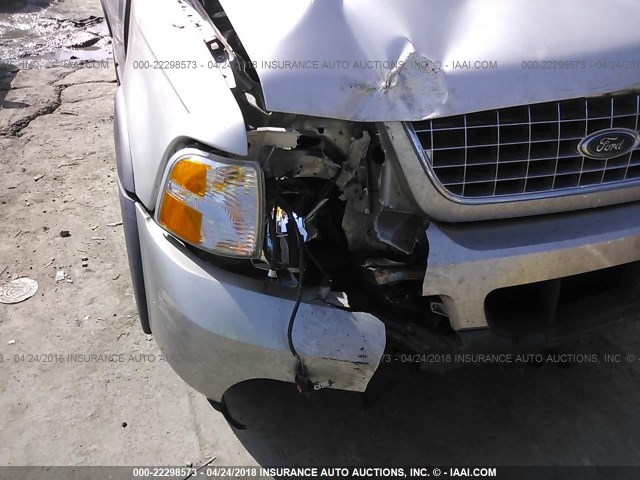 1FMZU63W43ZA30726 - 2003 FORD EXPLORER XLT/XLT SPORT/NBX SILVER photo 6