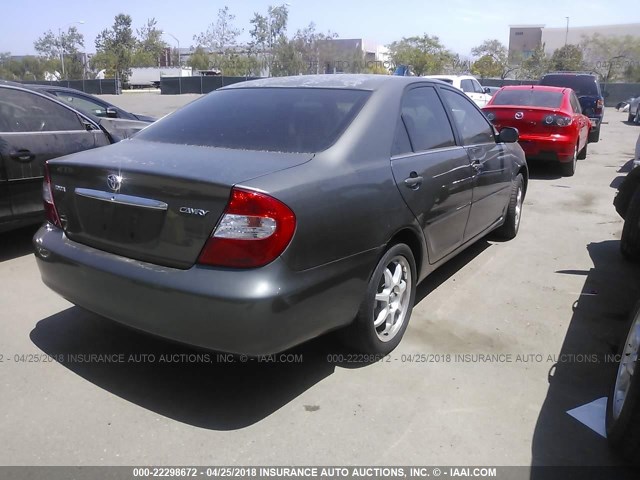 JTDBE32K340294705 - 2004 TOYOTA CAMRY LE/XLE GRAY photo 4