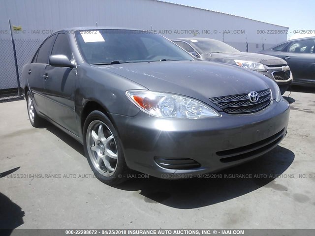 JTDBE32K340294705 - 2004 TOYOTA CAMRY LE/XLE GRAY photo 6