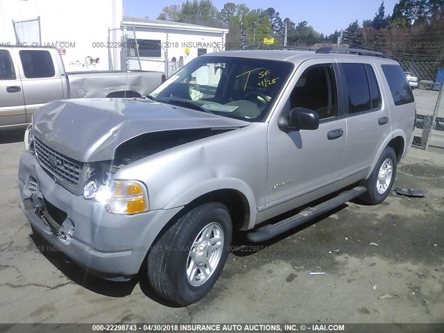 1FMZU72E82UC77516 - 2002 FORD EXPLORER XLS SILVER photo 2