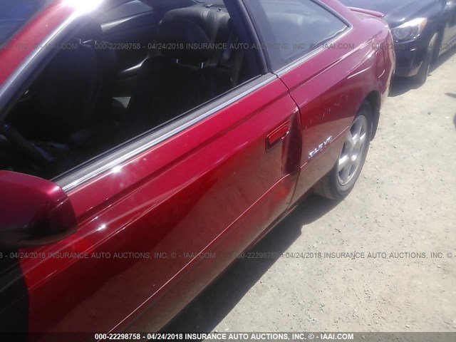 2T1CF28P52C594022 - 2002 TOYOTA CAMRY SOLARA SE/SLE წითელი ფოტო 6