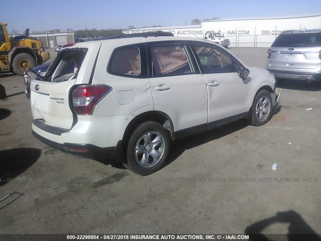 JF2SJAAC2EH530324 - 2014 SUBARU FORESTER 2.5I WHITE photo 4