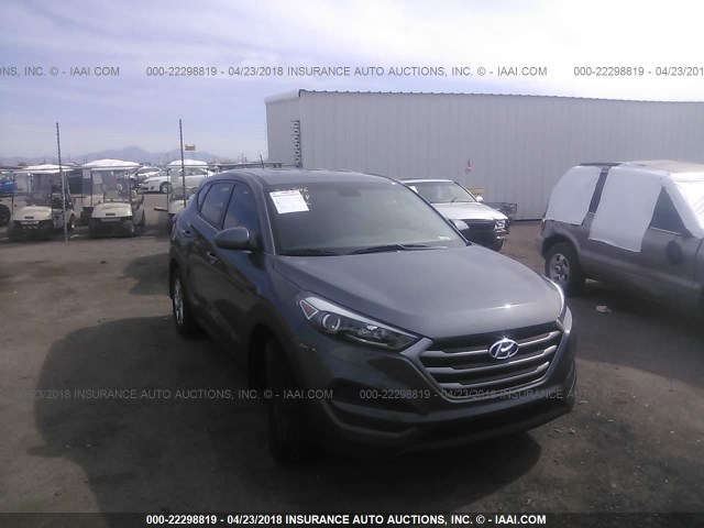 KM8J23A46HU537537 - 2017 HYUNDAI TUCSON SE GRAY photo 1