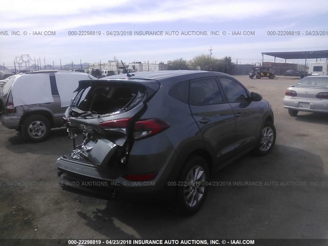 KM8J23A46HU537537 - 2017 HYUNDAI TUCSON SE GRAY photo 4