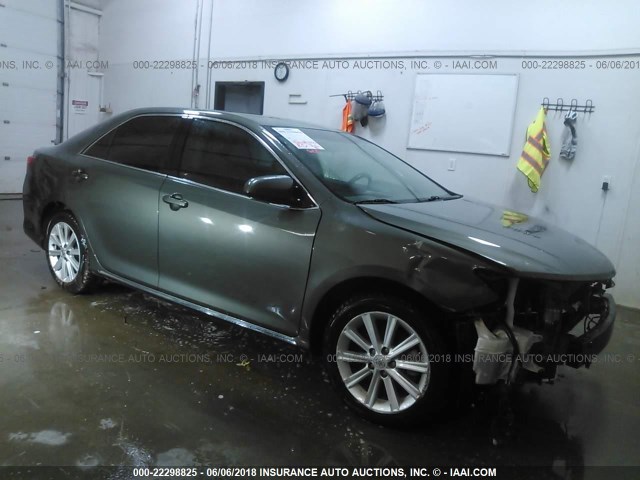 4T1BF1FK1CU571172 - 2012 TOYOTA CAMRY SE/LE/XLE 灰色 照片 1